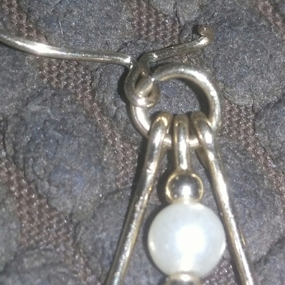 Drop Gold & Pearl earrings - Picture 6 of 8